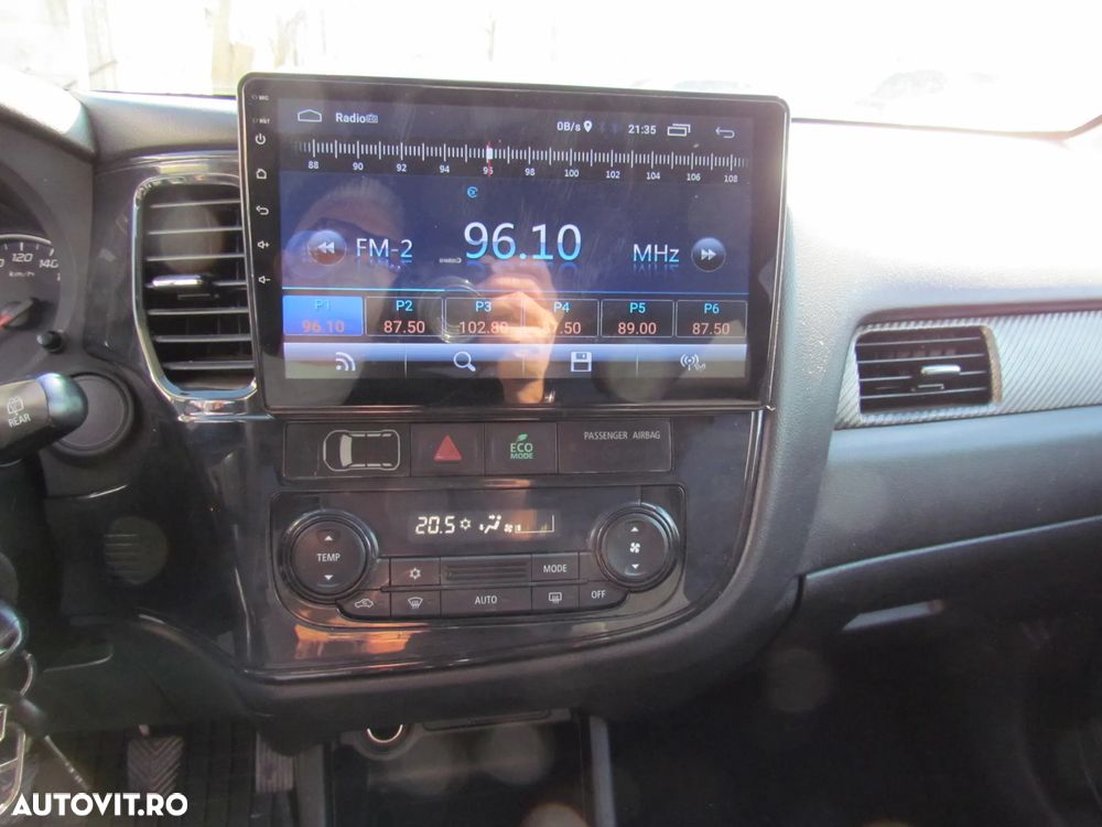 Mitsubishi Outlander 2.2 DI-D 4WD Plus - 10