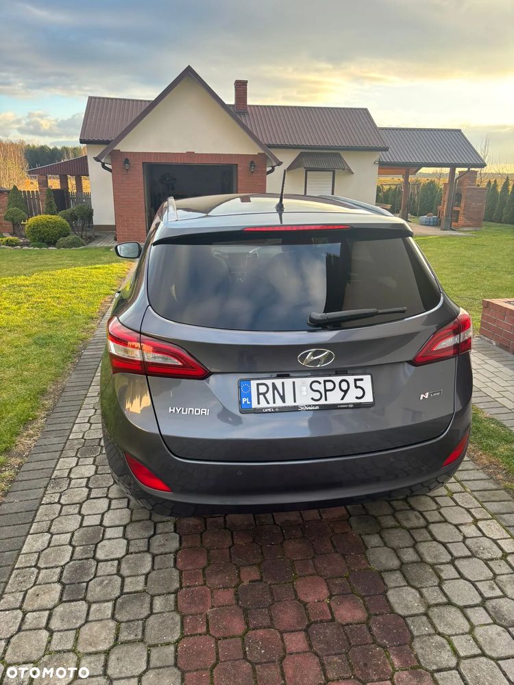 Hyundai i30 blue Kombi 1.6 GDi Passion - 4