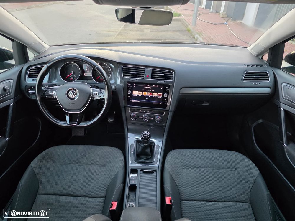 VW Golf Variant 1.6 TDi Confortline - 7