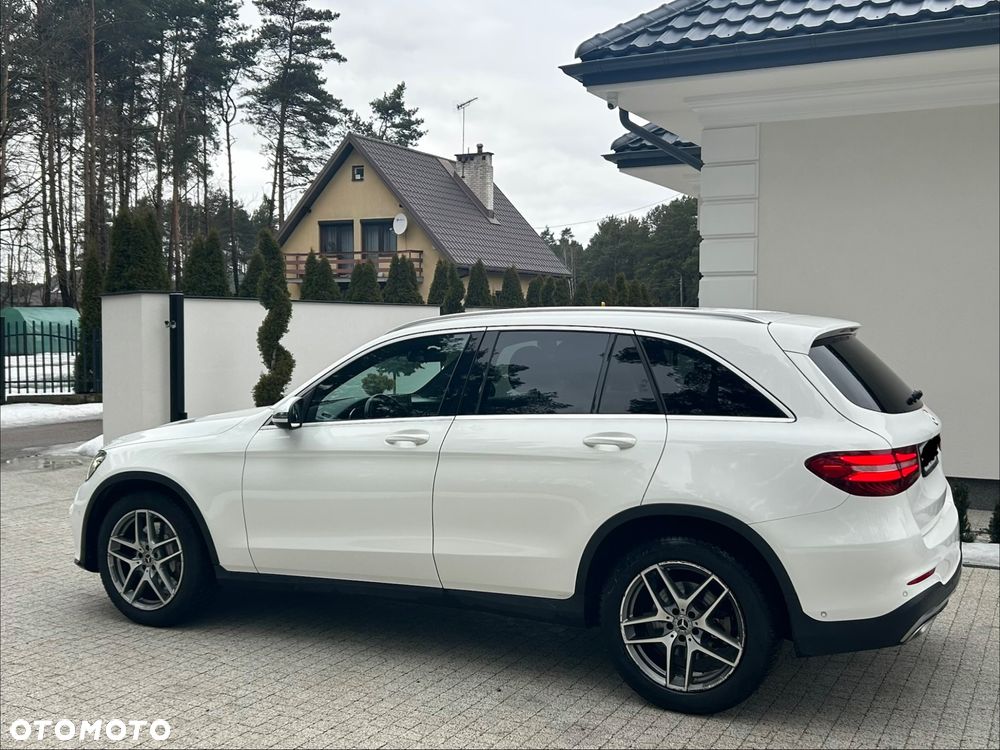Mercedes-Benz GLC - 2