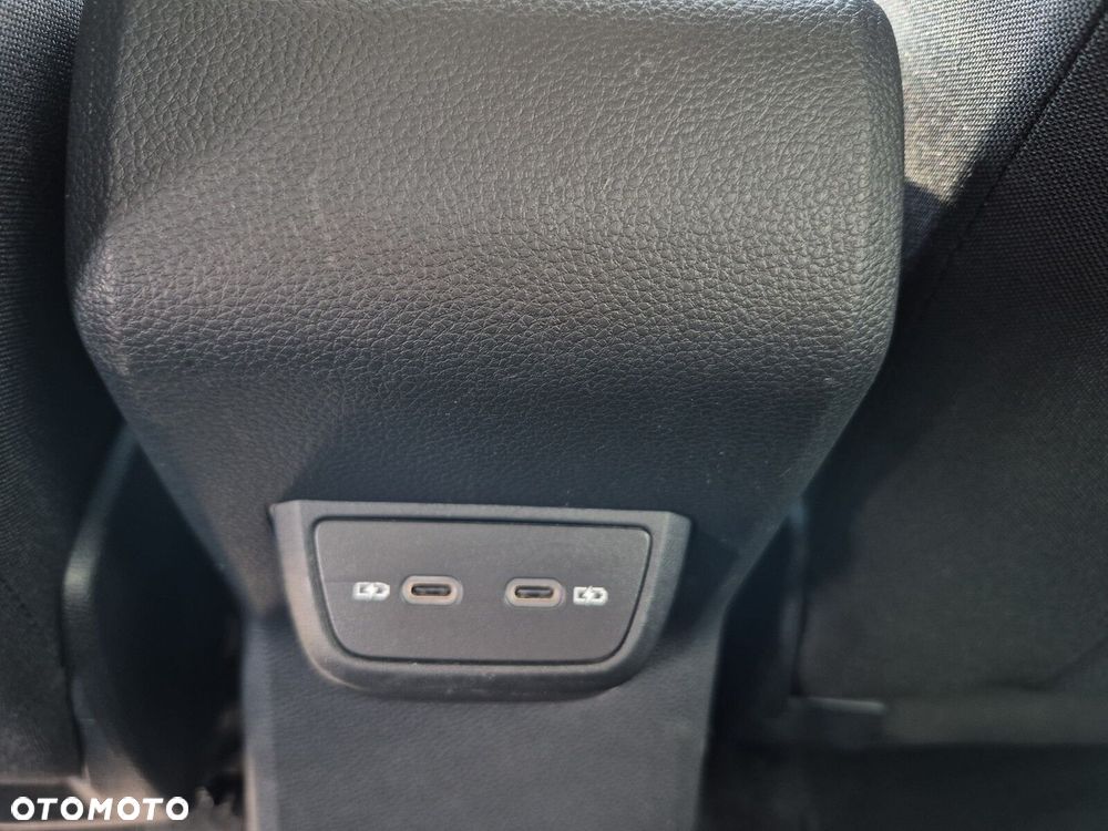Volkswagen Taigo 1.0 TSI Life DSG - 28