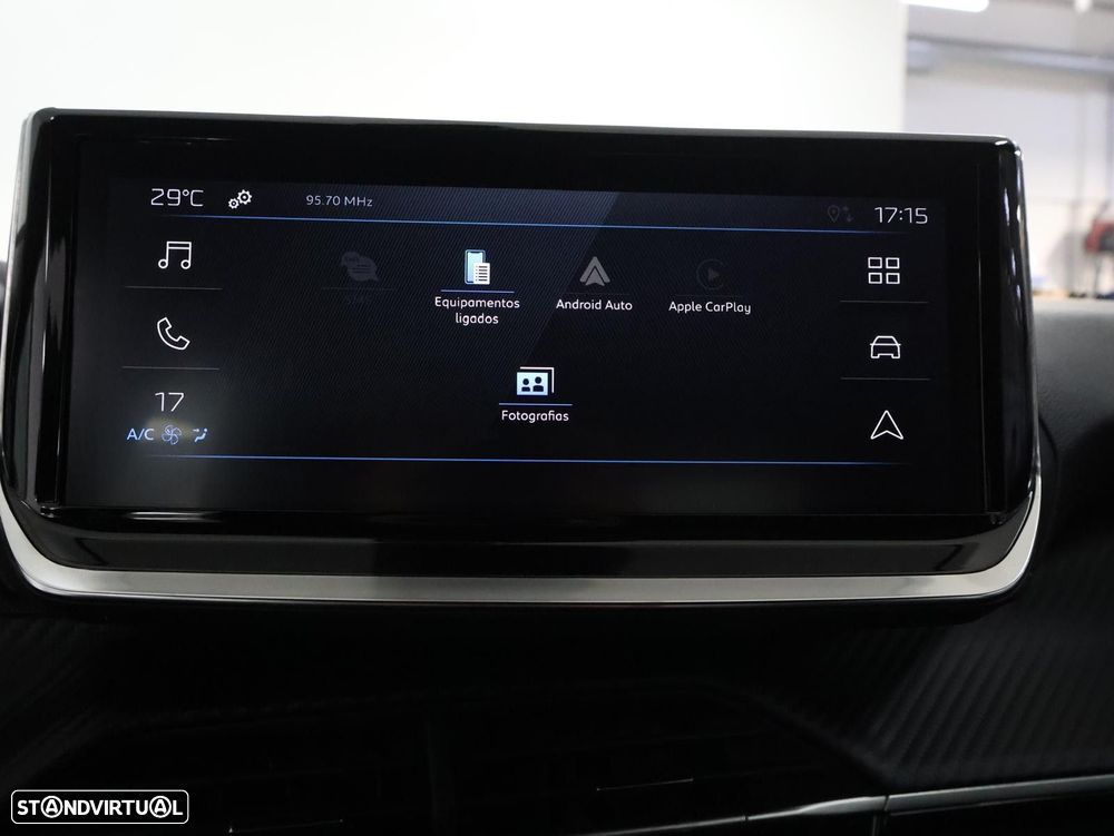 Peugeot 2008 1.2 PureTech Style - 23