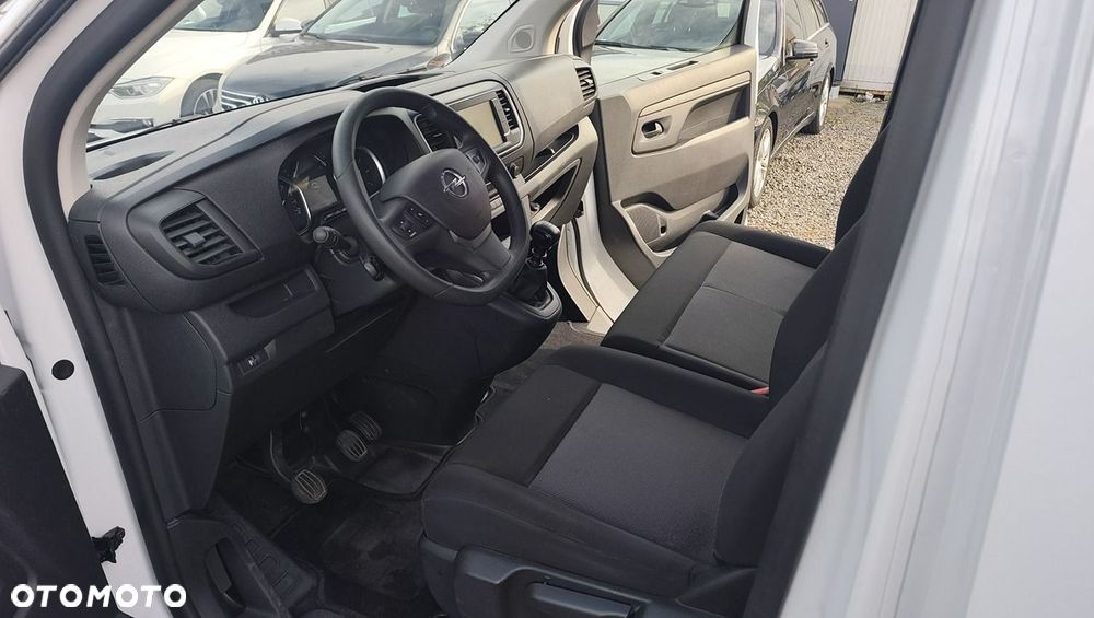 Opel Vivaro Kombi Compact 2,7t Enjoy - 9