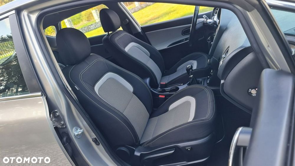 Kia Ceed 1.6 GDI XL - 8