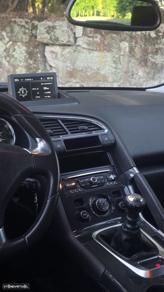 Peugeot 3008 1.6 HDi Allure - 12