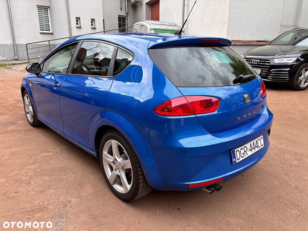 Seat Leon 1.8 TSI DSG Sport - 4