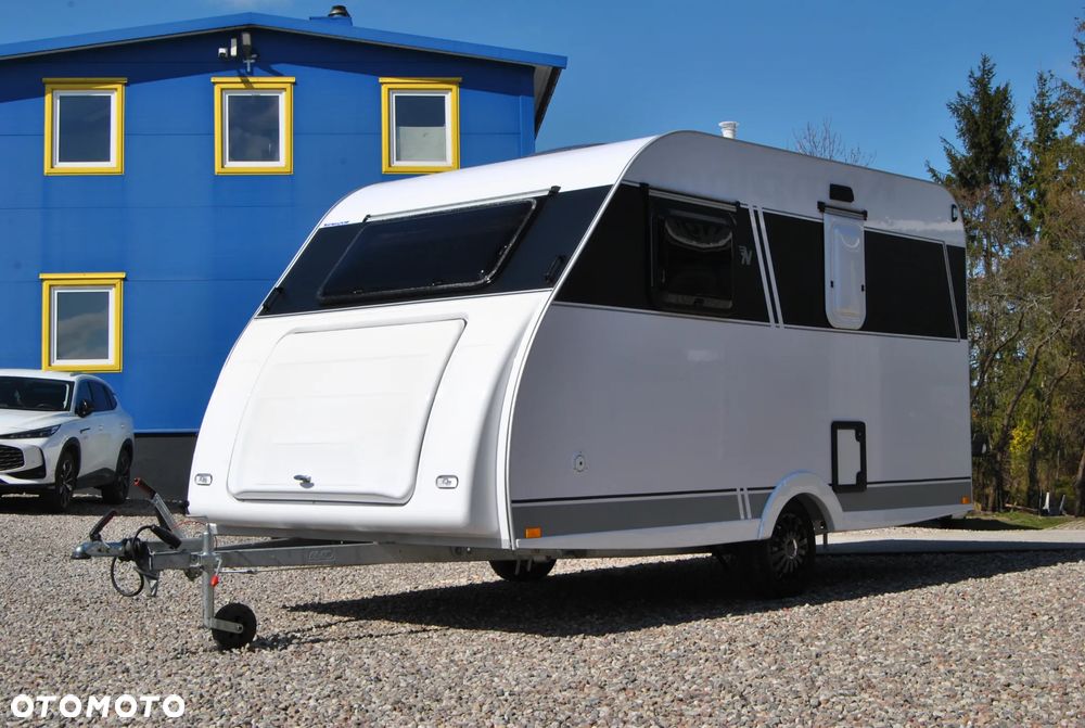 Niewiadów N-CROSS 4osobowy! UWAGA! Nigdy nieużywany! Dodatki w cenie! DMC900kg - 4