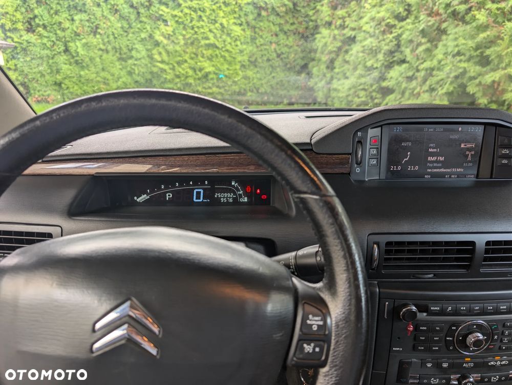 Citroën C6 HDi 240 Biturbo FAP Exclusive - 40