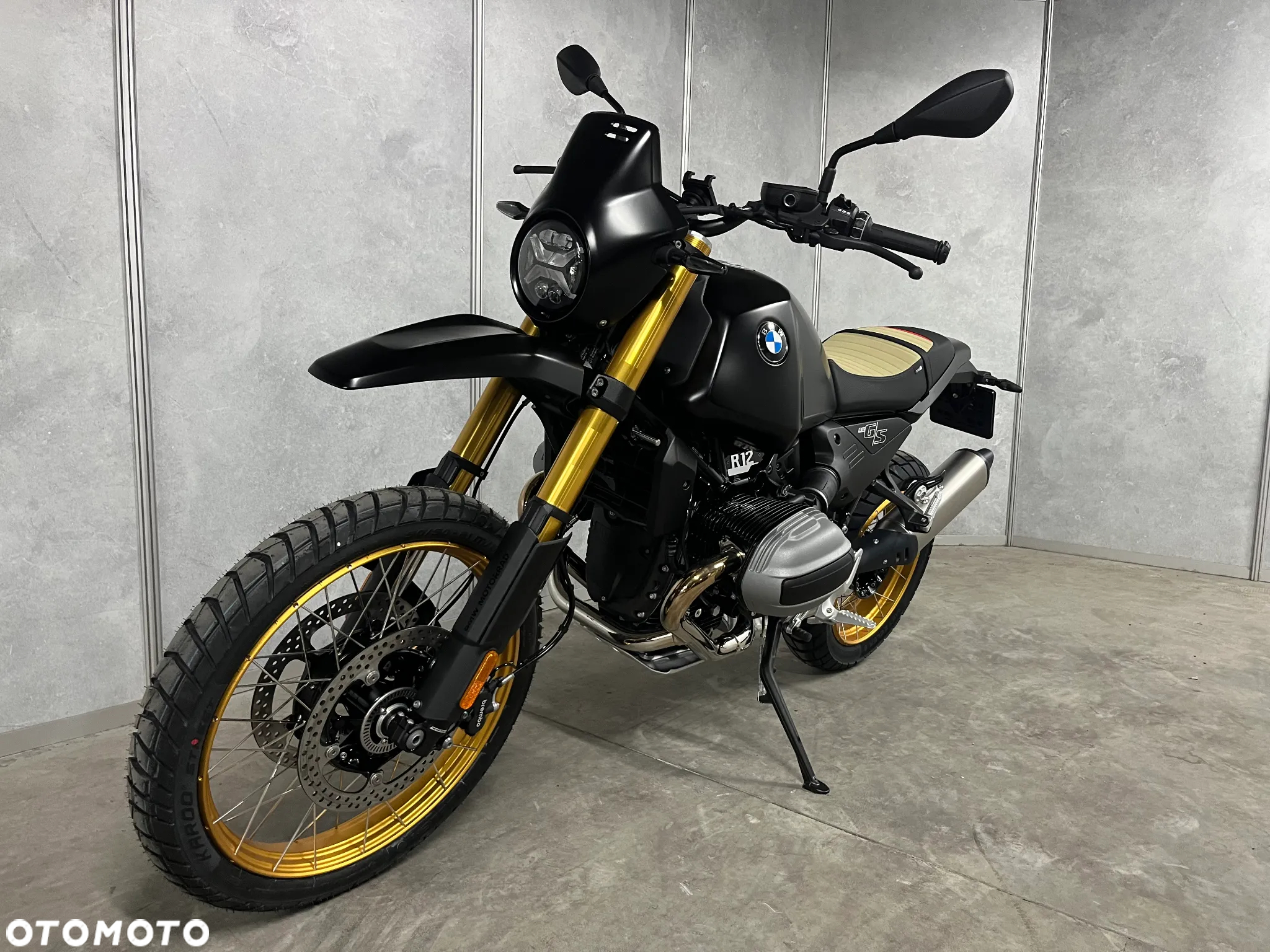 BMW R - 4