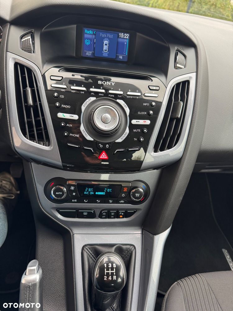 Ford Focus 1.0 EcoBoost STart-Stopp-System TITANIUM - 12