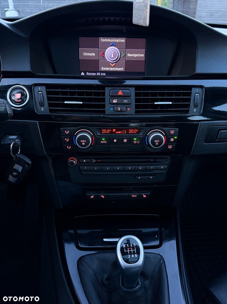 BMW Seria 3 - 12