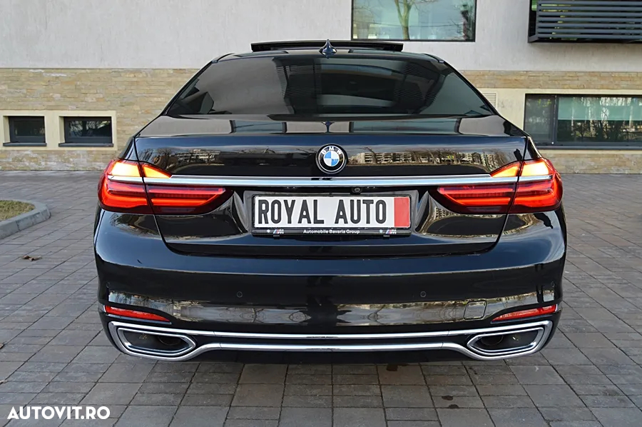 BMW Seria 7 740Ld xDrive - 11
