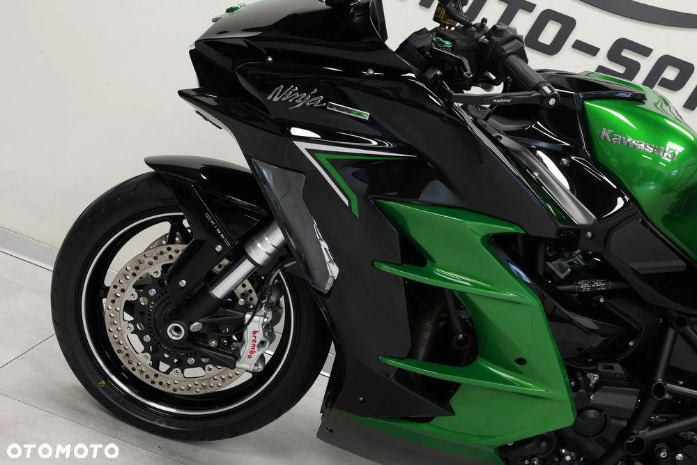 Kawasaki Ninja H2 SX - 26