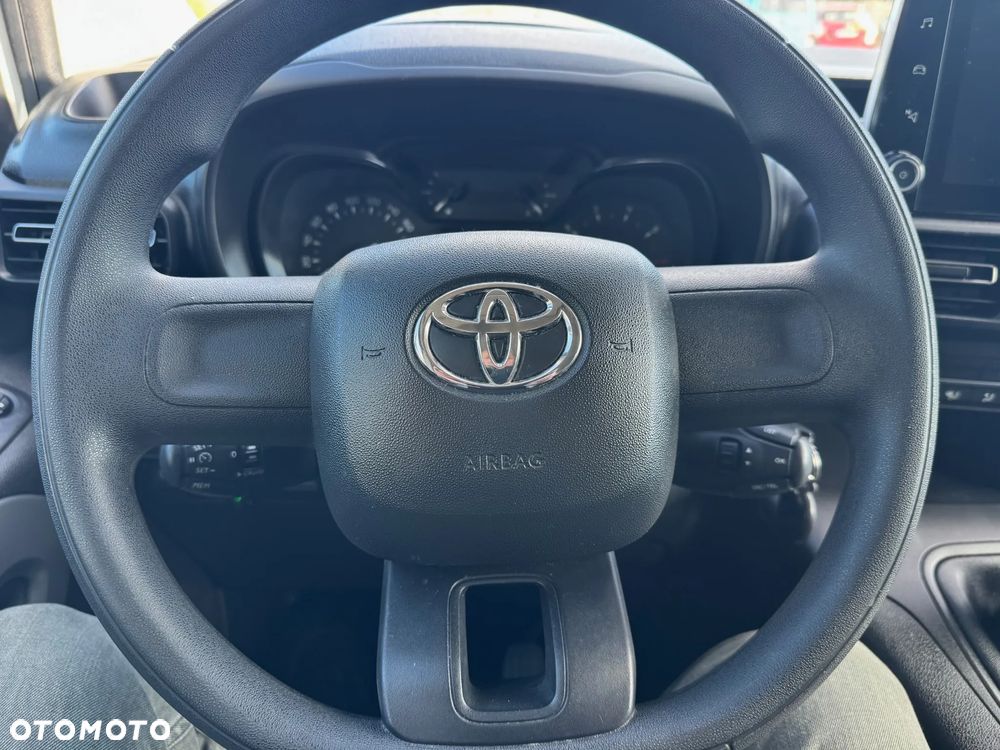 Toyota Proace City Verso 1.5 D-4D Family - 11
