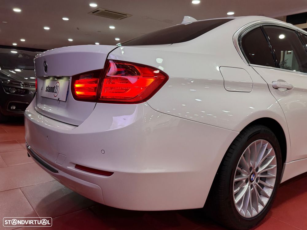 BMW 320 d Sport-Aut. Luxury Line - 10