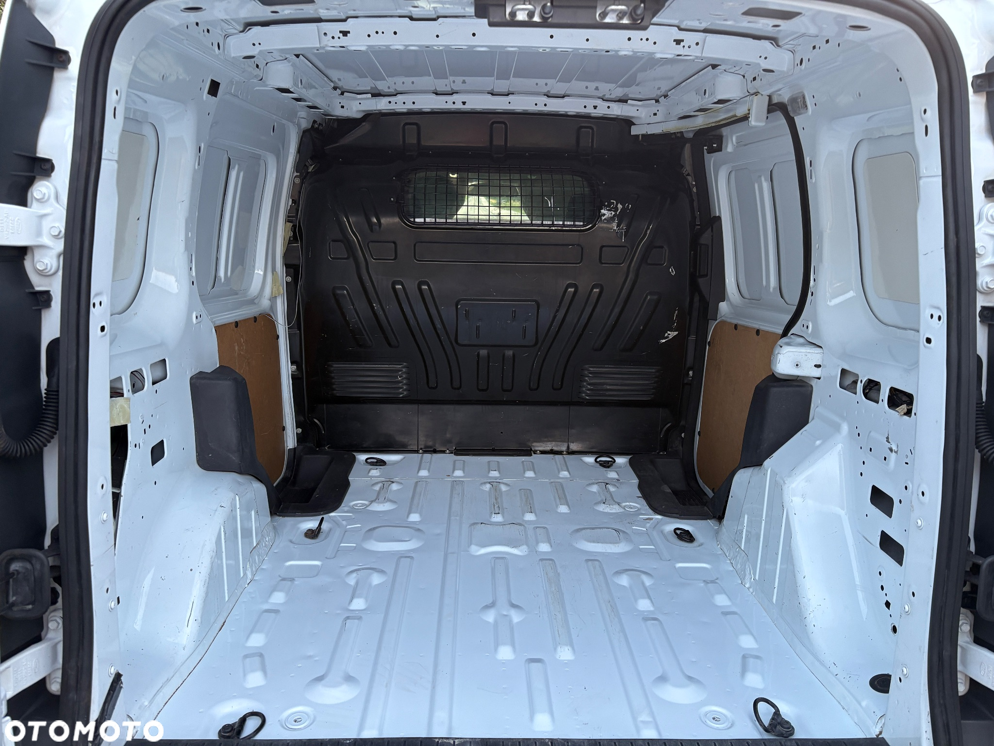 Ford Transit Connect - 5