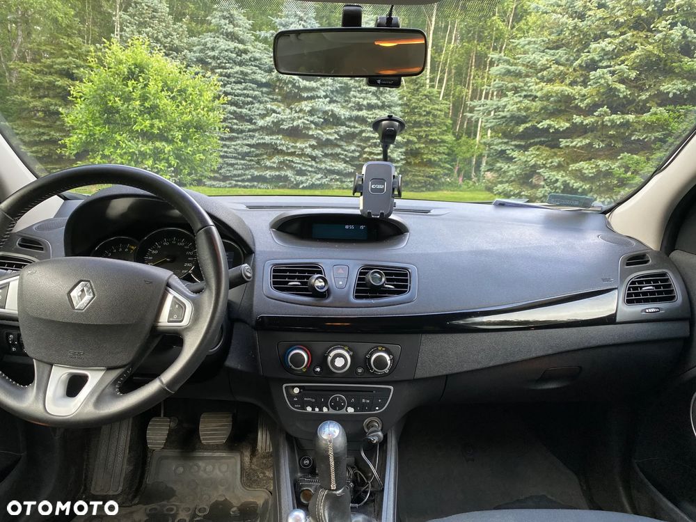 Renault Fluence 1.6 16V Color Edition - 33