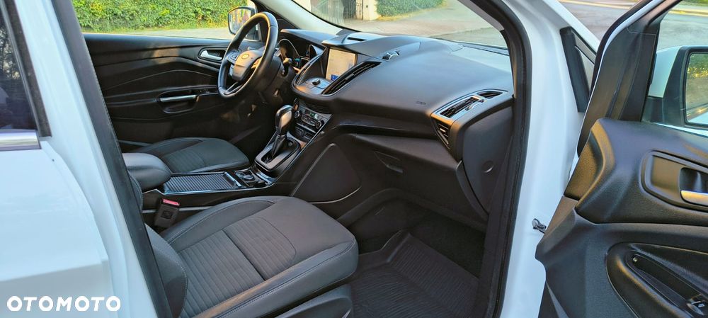 Ford Kuga 2.0 TDCi AWD Titanium - 12