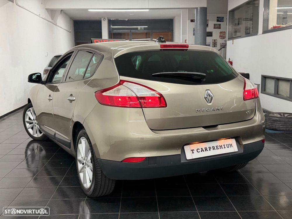 Renault Mégane 1.5 dCi Dynamique S - 6