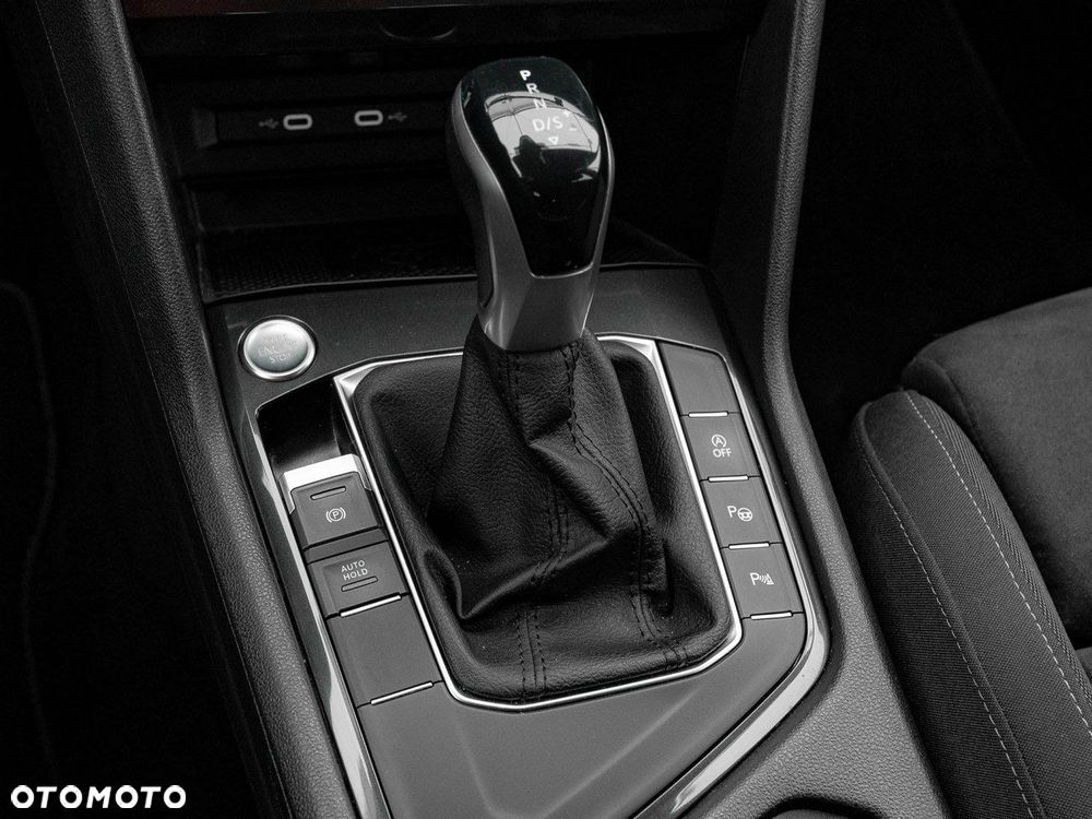 Volkswagen Tiguan 1.5 TSI EVO Life DSG - 18