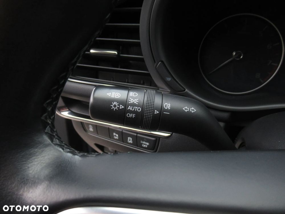 Mazda 3 2.0 mHEV Kanjo - 13