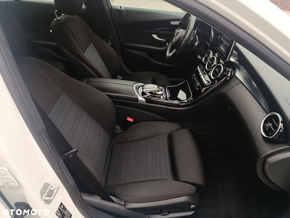 Mercedes-Benz Klasa C 200 BlueTEC 7G-TRONIC Edition 1 - 22