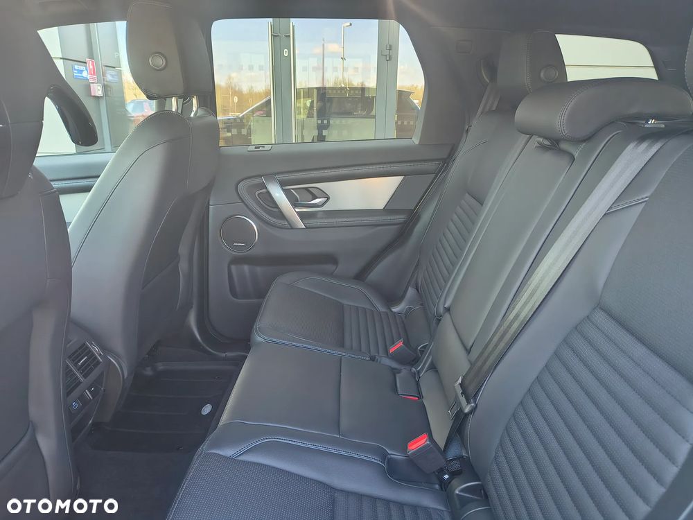 Land Rover Discovery Sport - 18