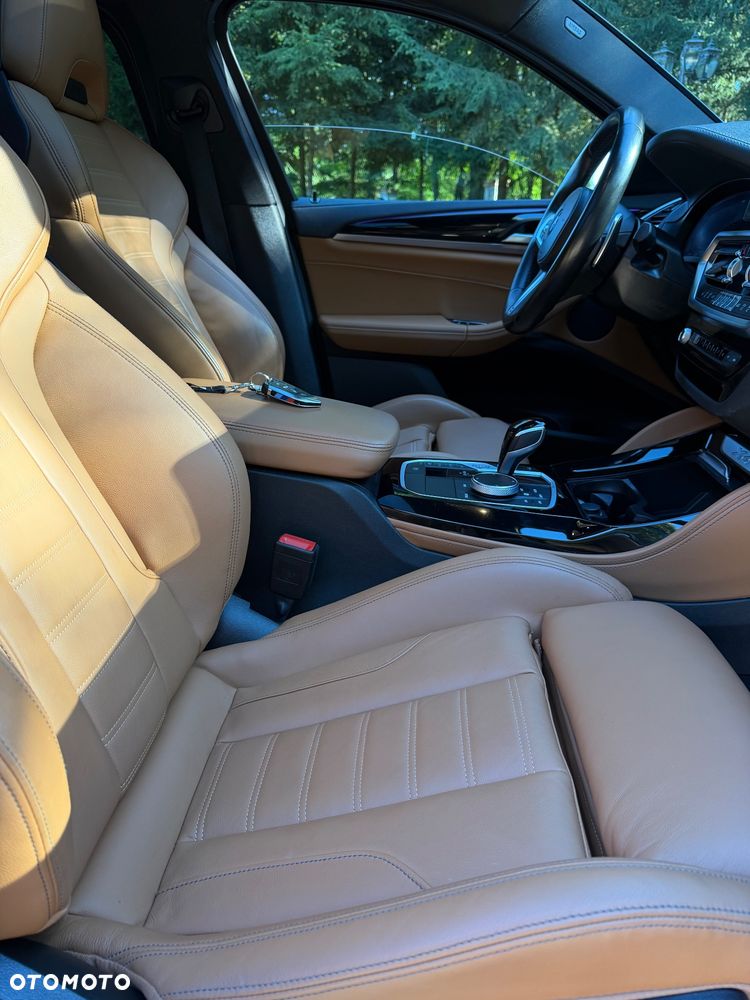 BMW X4 - 16