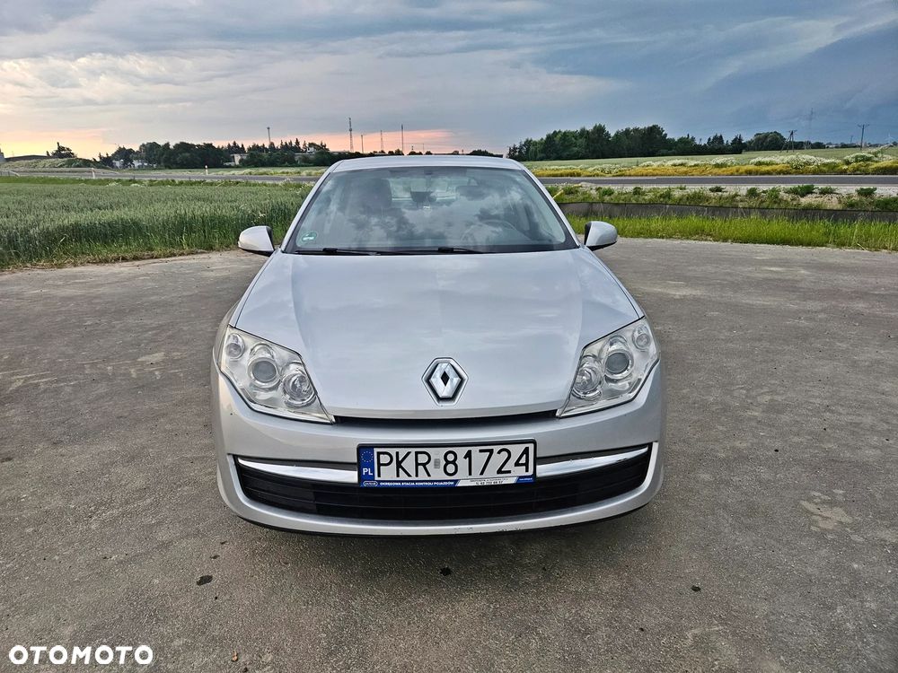 Renault Laguna 1.6 16V 110 Emotion - 2
