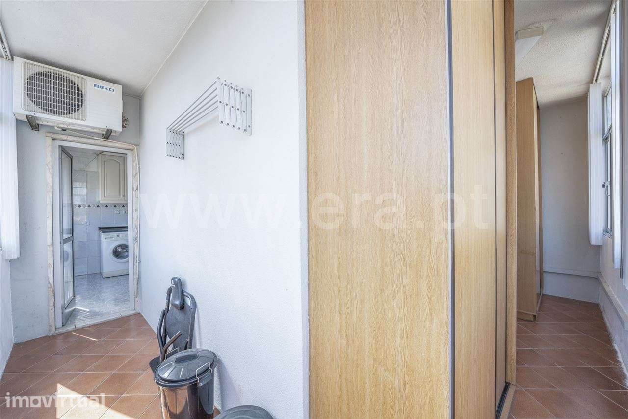 Apartamento T2; Cruz de Pau - Grande imagem: 4/13