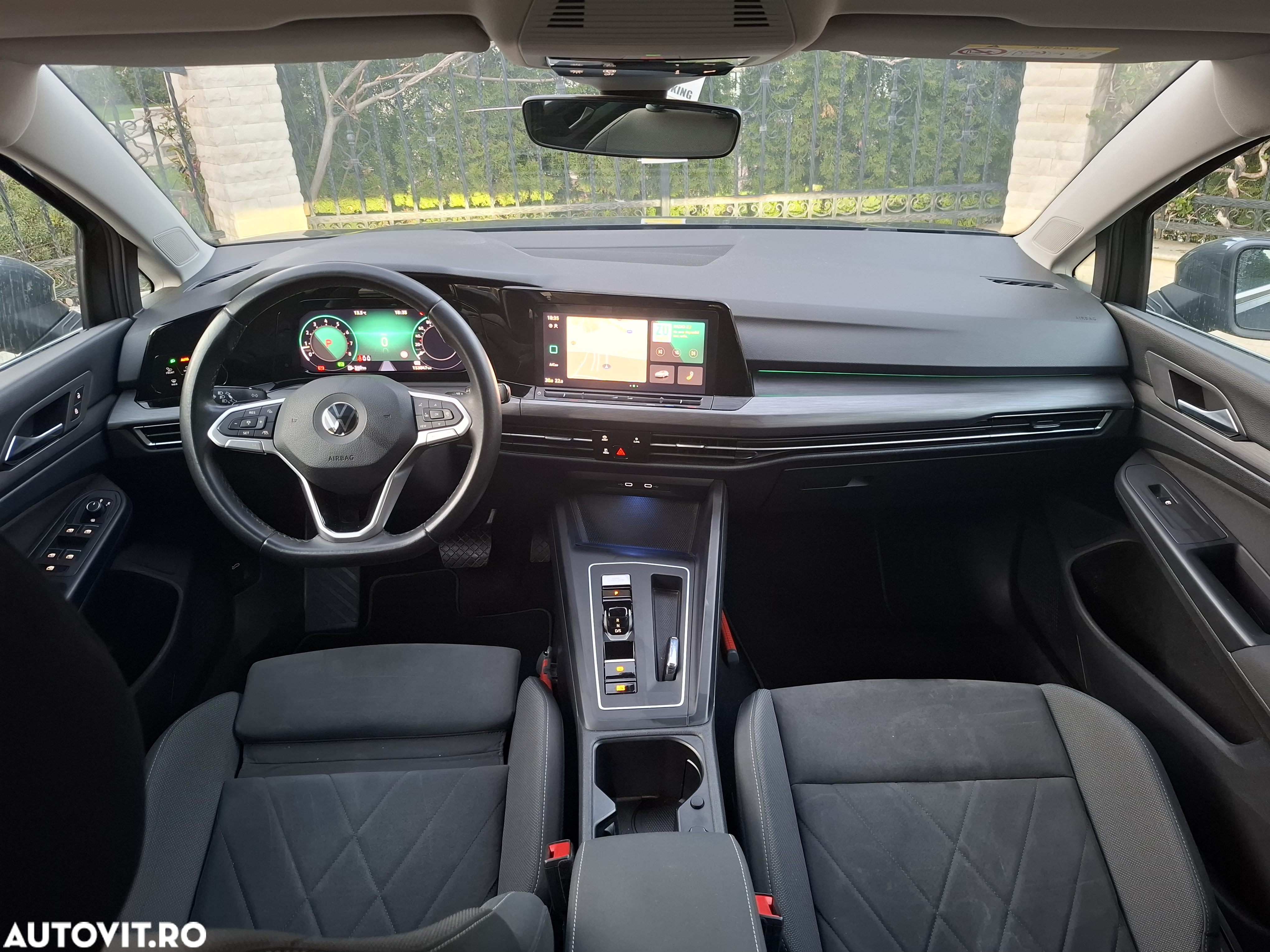 Volkswagen Golf 1.5 eTSI DSG MHEV Style - 10