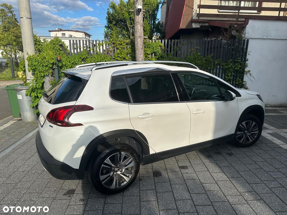 Peugeot 2008 - 6