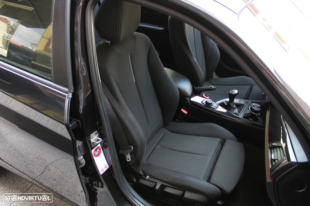 BMW 116 d EDynamics Line Sport - 29