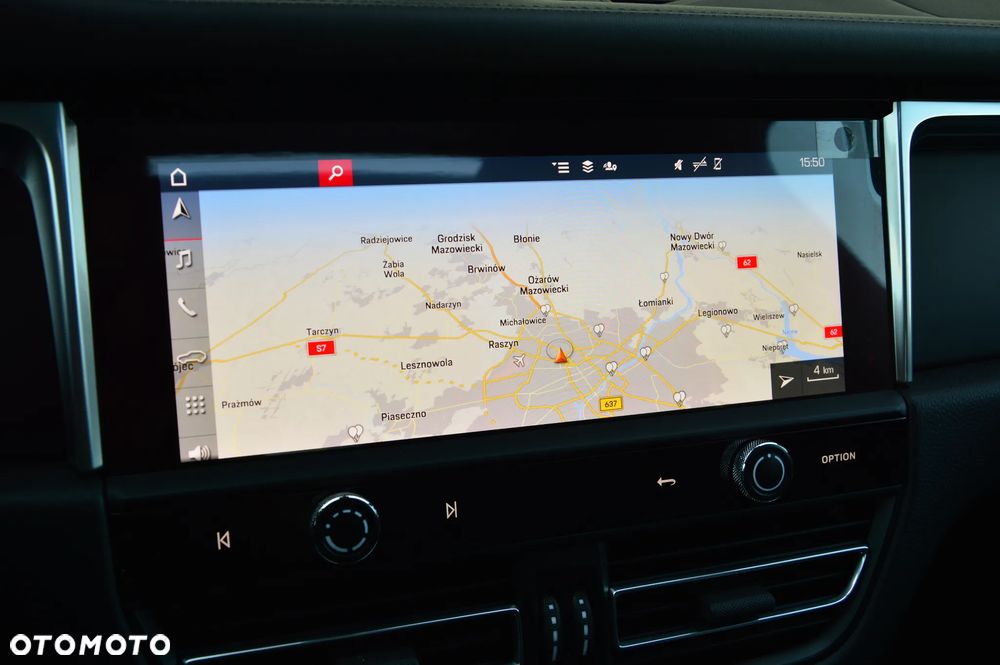 Porsche Macan Standard - 36