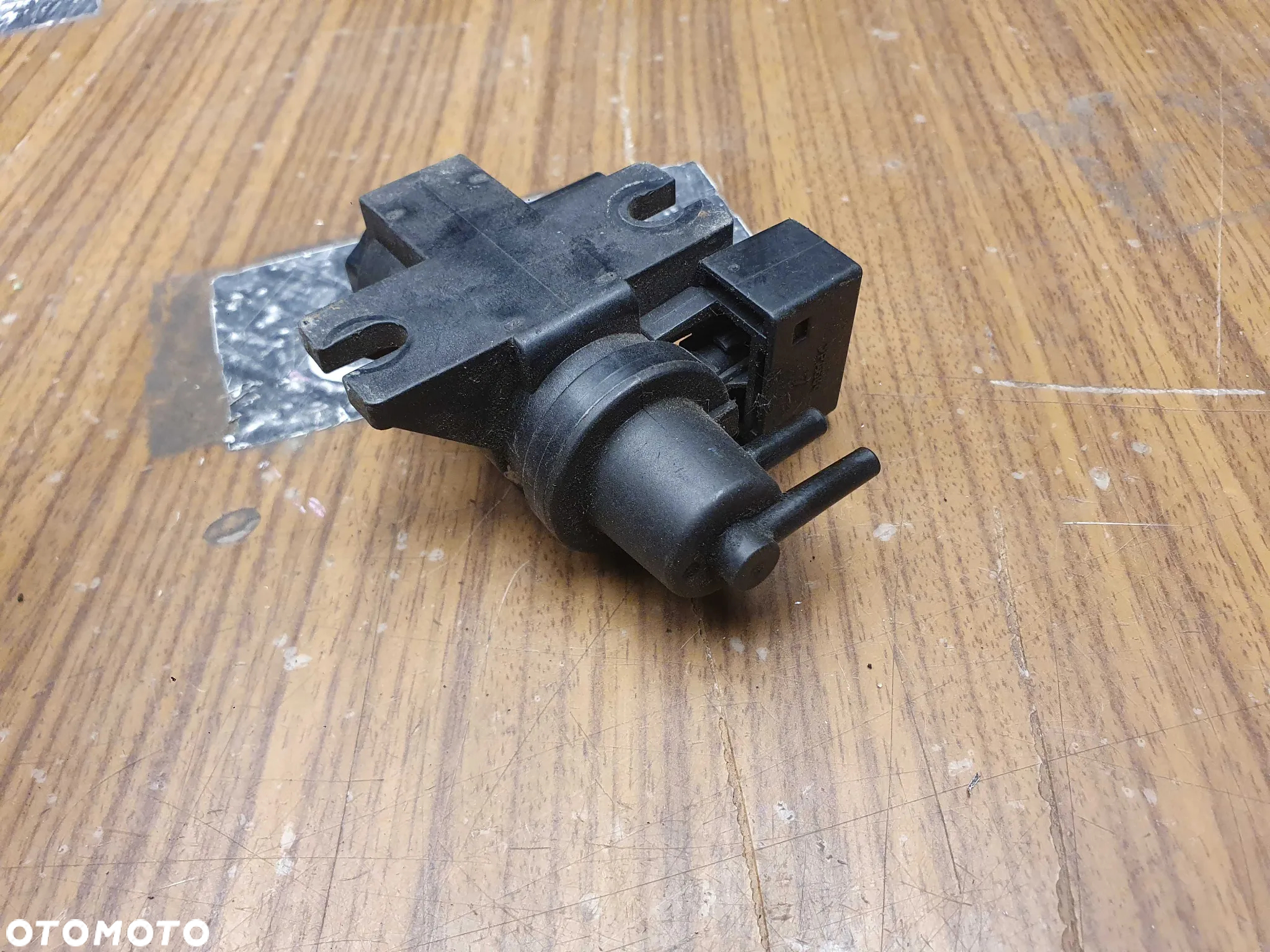 Zawór 7805391 7810831 Zaworek Czujnik Podcisnienia Diesel 2.0 3.0 D BMW E87 E90 E60 F10 X5 - 13