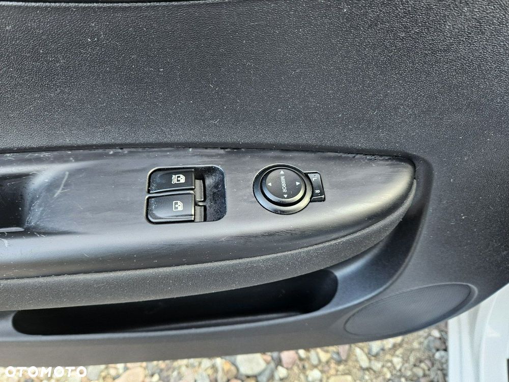 Hyundai i20 - 13