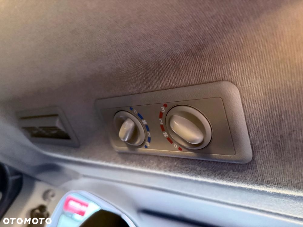 Opel Vivaro L2H1 2,9t Edition Business - 24