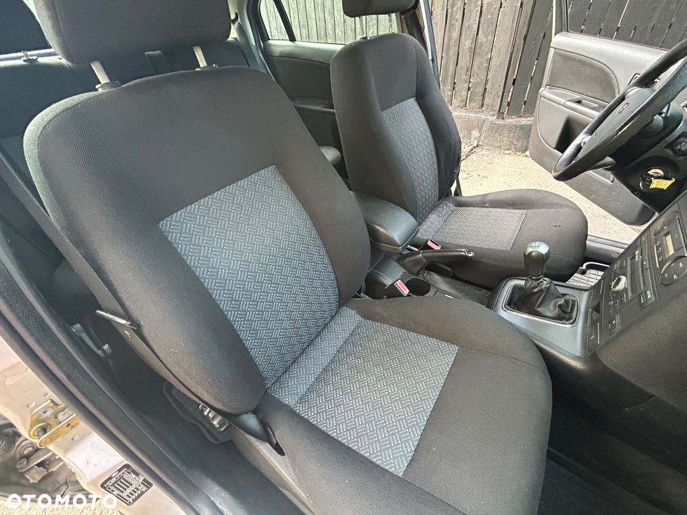 Ford Mondeo - 10