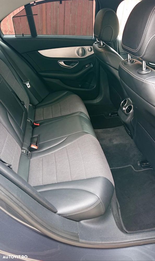 Mercedes-Benz C 250 BlueTec - 7
