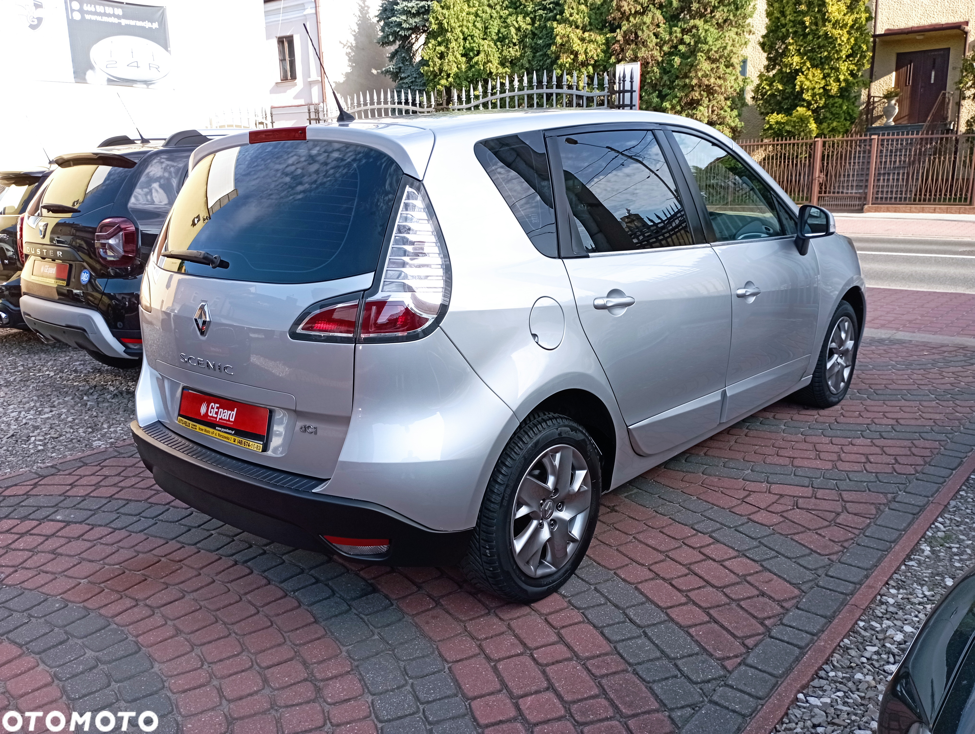 Renault Scenic 1.5 dCi Dynamique - 4
