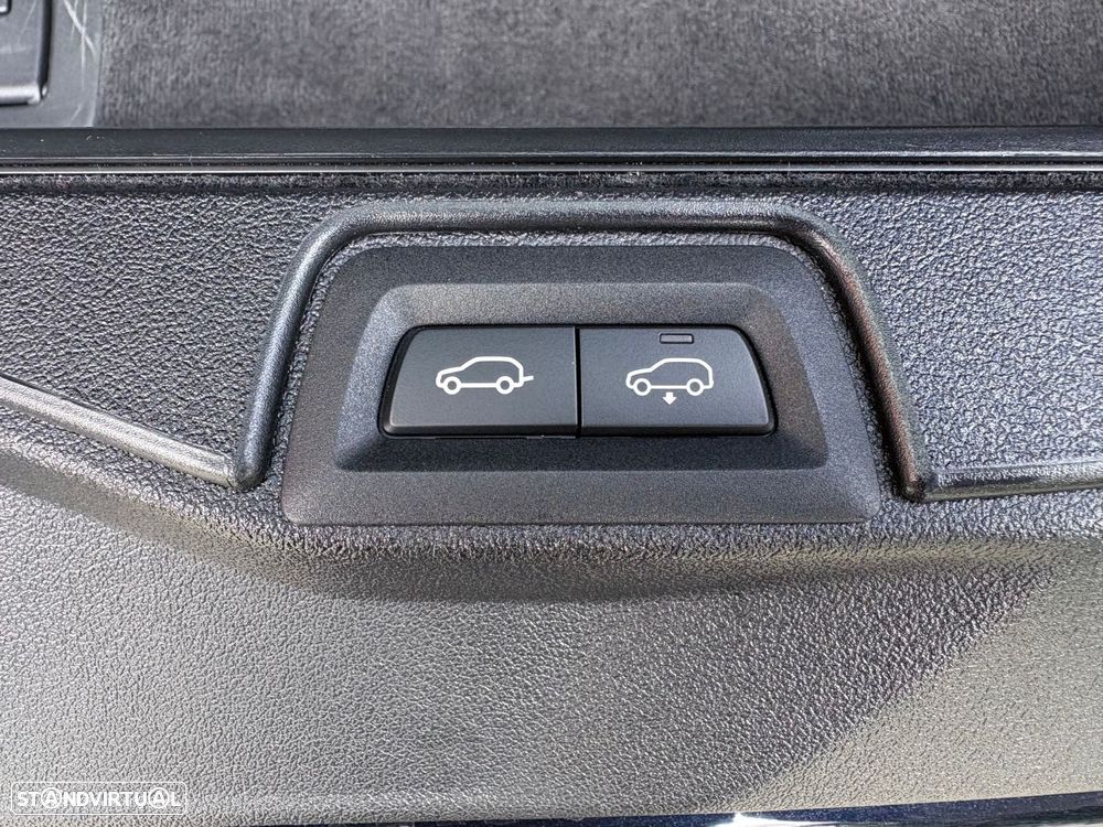 BMW X5 50 e xDrive Pack M Desportivo Pro - 29