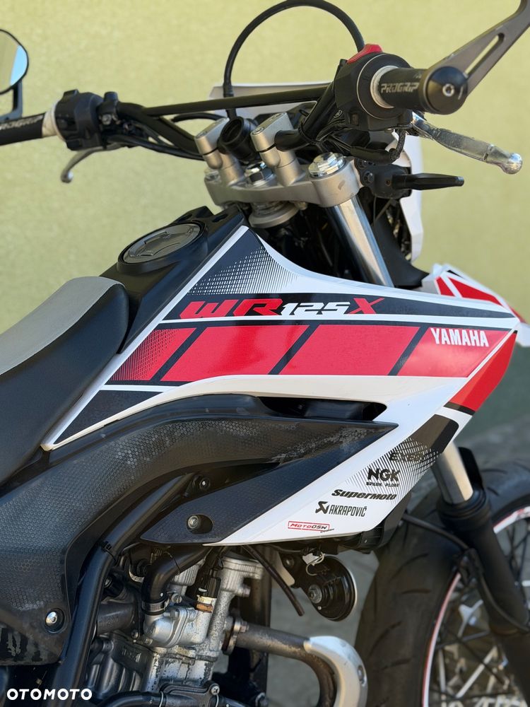 Yamaha WR - 15