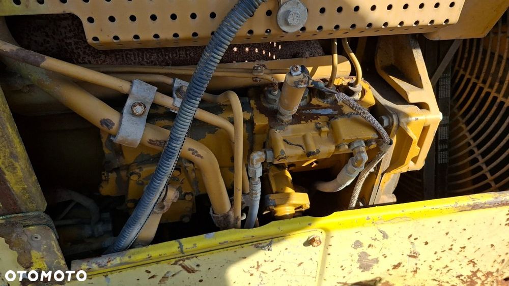 Caterpillar D4H Xl - 21