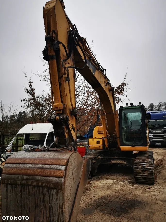 Caterpillar 318C - 1