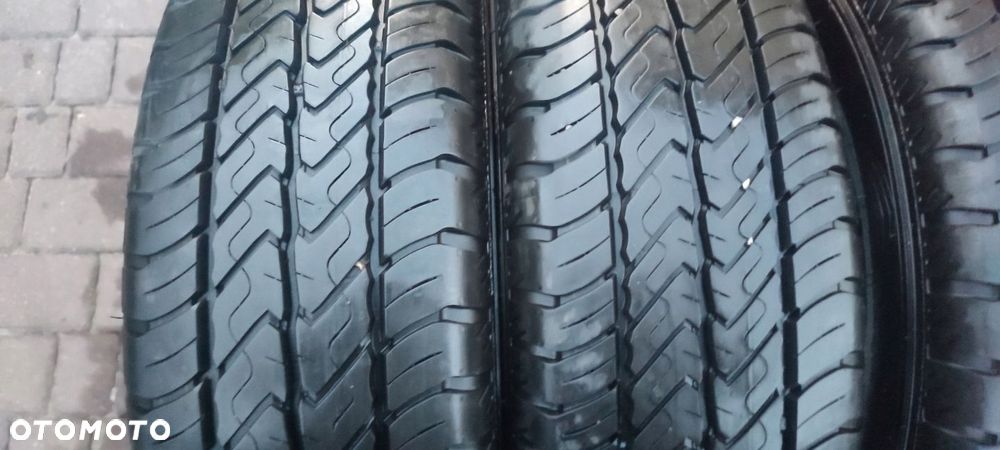 Opony Letnie Dunlop Econodrive 215/60/17C 2017r Bieżnik 4x8,5-9mm Idealne - 2