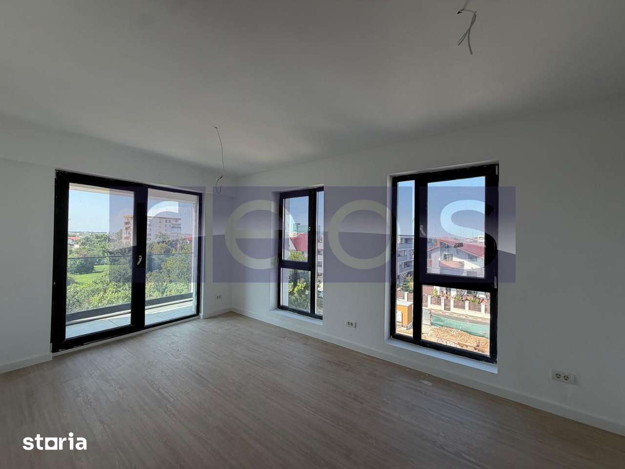 VANZARE APARTAMENT LA CHEIE | 3 CAMERE | 76MP | TERASA | PARCARE — fotografia 1