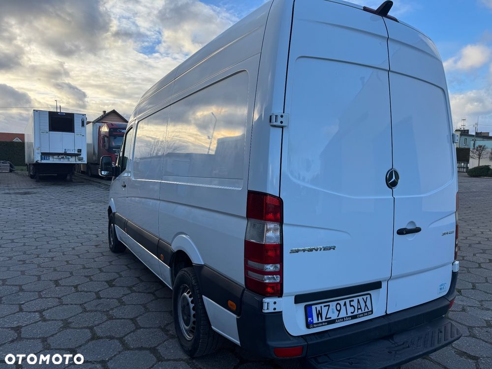 Mercedes-Benz Sprinter - 7