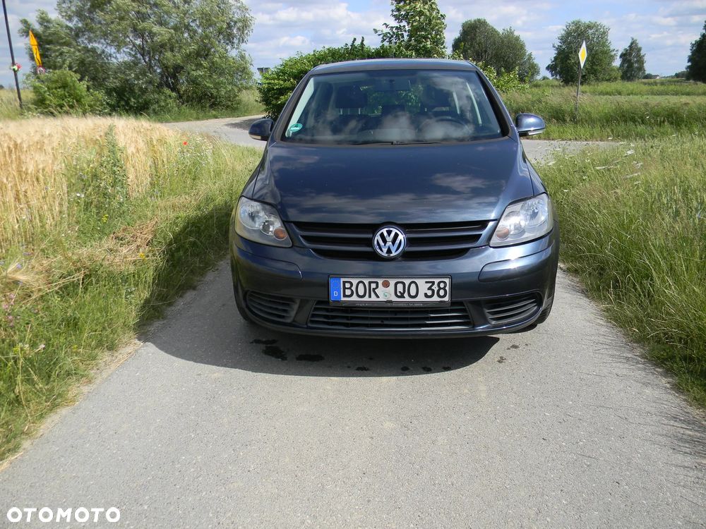 Volkswagen Golf Plus 2.0 FSI Comfortline - 18