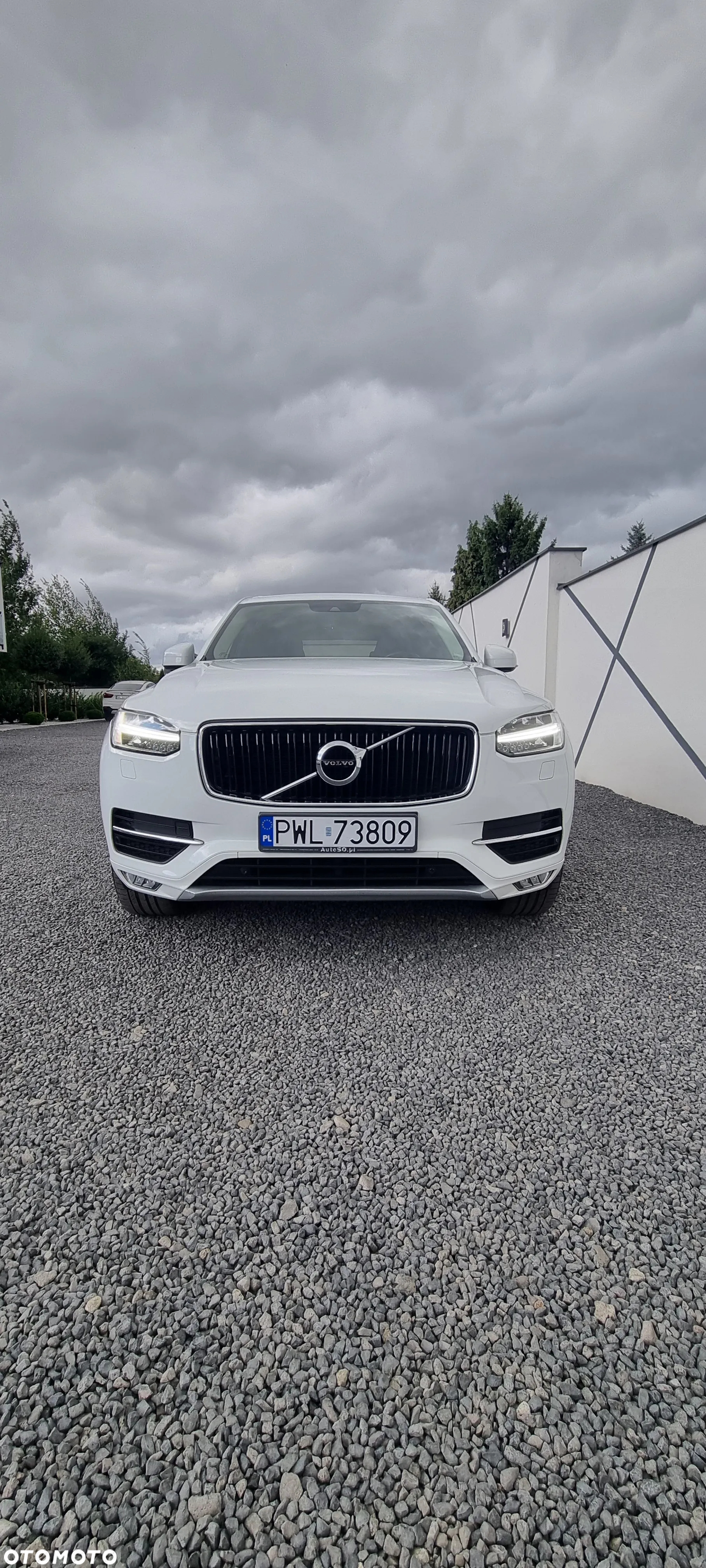 Volvo XC 90 D5 AWD Momentum - 2