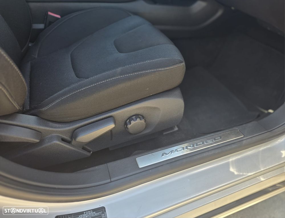 Ford Mondeo SW 1.5 TDCi Titanium - 15